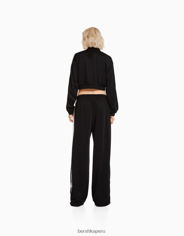 negro Bershka mujer conjunto de sudadera y pantalón con franjas laterales 806J6B2058