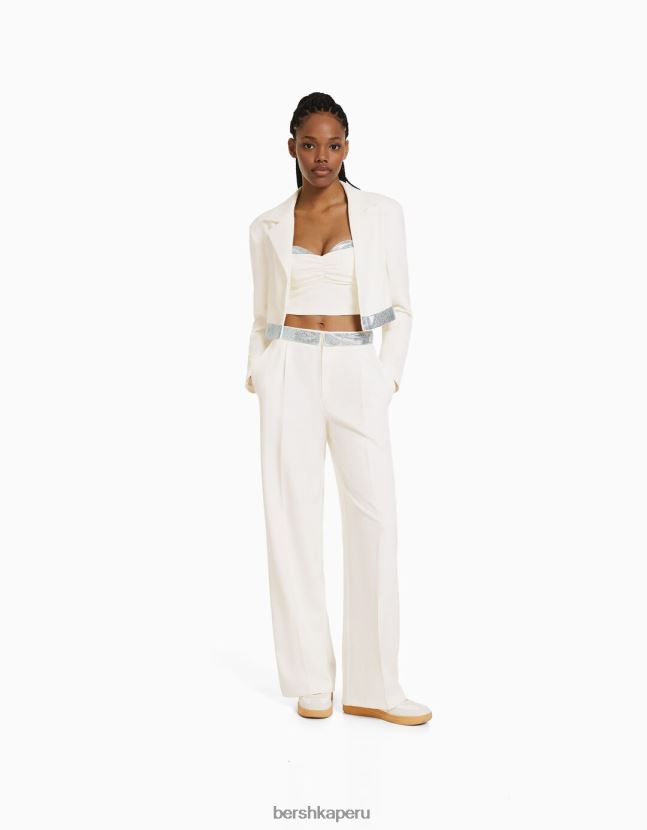 otro Bershka mujer blazer con detalle de pedrería 806J6B2005