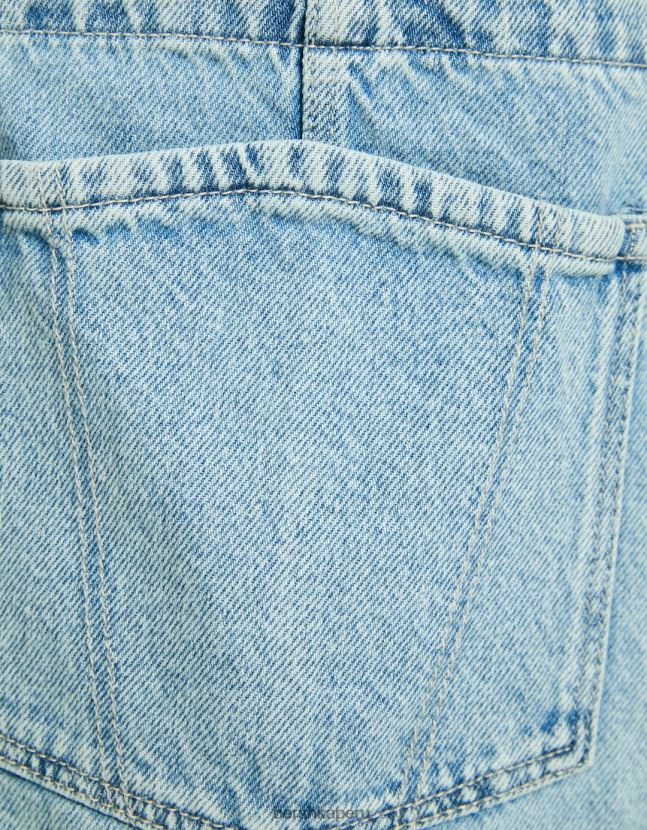 azul claro Bershka mujer overol de mezclilla con detalles de carpintero 806J6B265