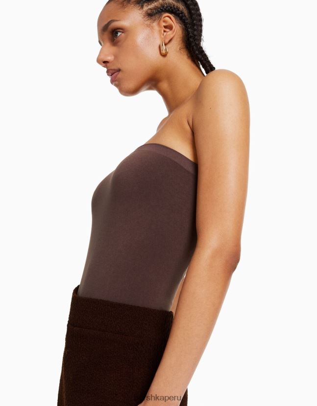 marrón Bershka mujer body sin costuras con hombros descubiertos 806J6B870