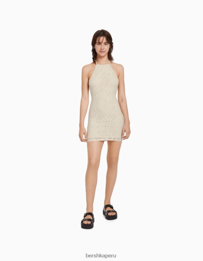 beige Bershka mujer mini vestido de crochet con cuello halter 806J6B4101