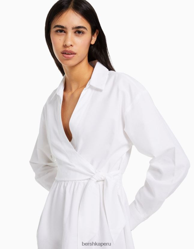 blanco Bershka mujer mini vestido camisero de manga larga con detalle cruzado 806J6B110