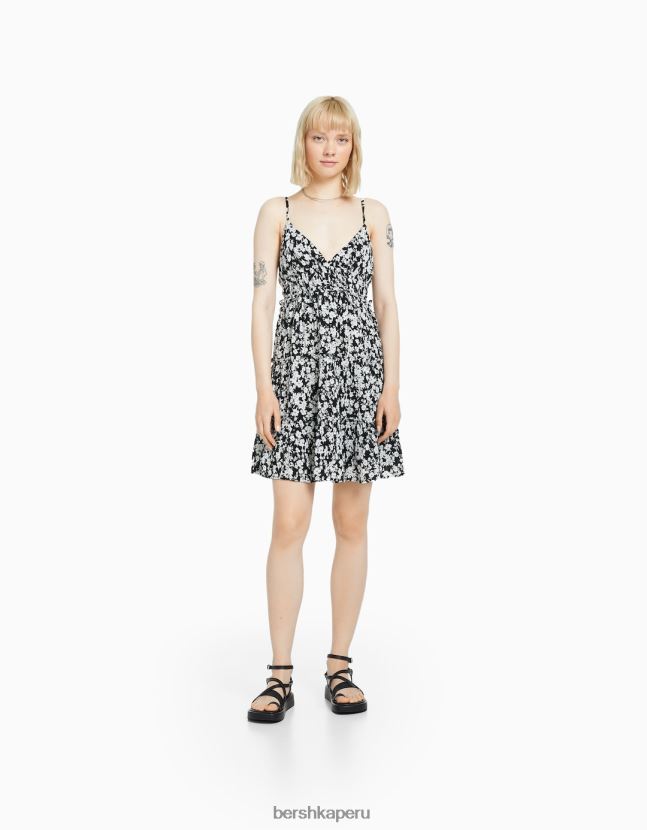 blanco negro Bershka mujer mini vestido con tirantes con volantes 806J6B4089