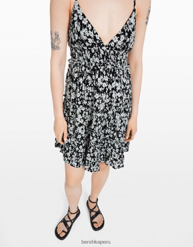 blanco negro Bershka mujer mini vestido con tirantes con volantes 806J6B4089