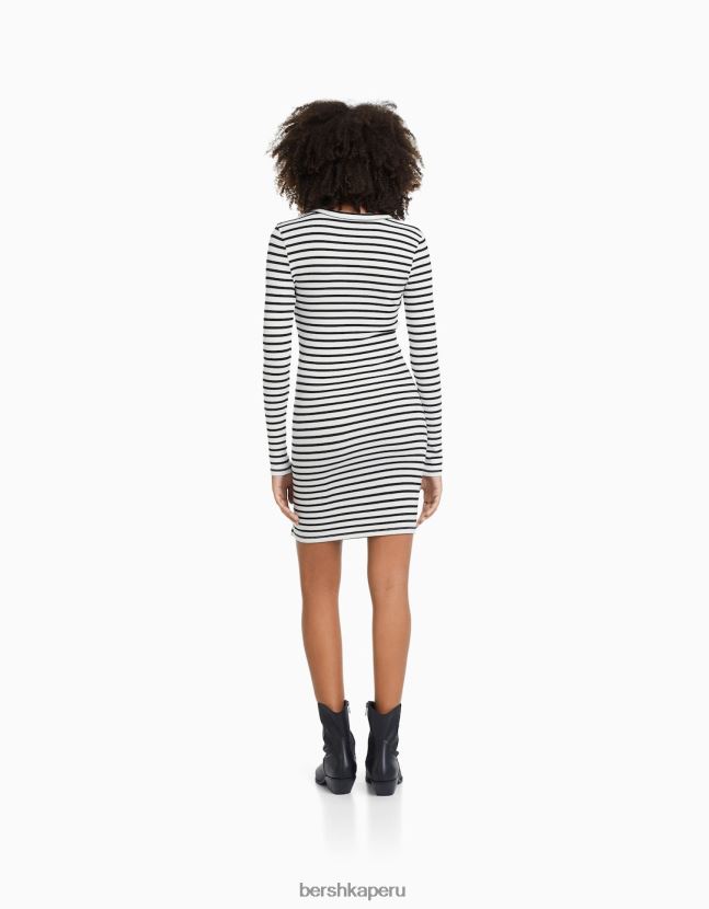 blanquecino Bershka mujer vestido corto de canalé con manga larga 806J6B235