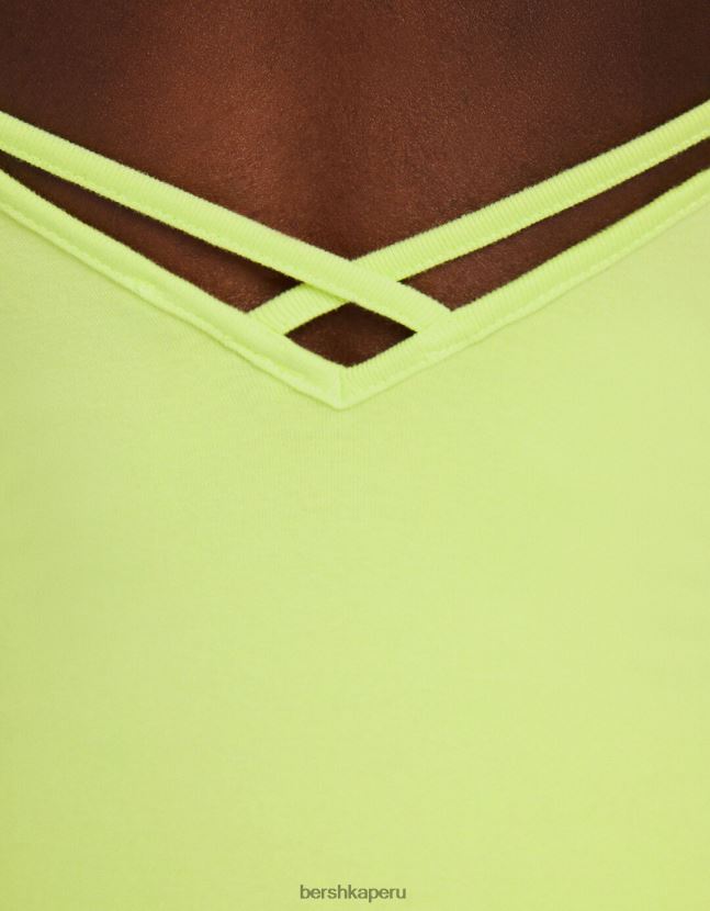 cal Bershka mujer mini vestido de tiras con lado fruncido 806J6B4075