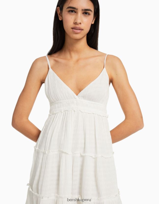 crema Bershka mujer mini vestido con tirantes con volantes 806J6B80
