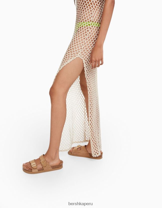crema Bershka mujer vestido largo de malla con tirantes 806J6B169