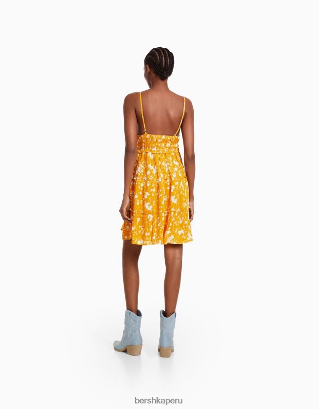 mostaza Bershka mujer mini vestido con tirantes con volantes 806J6B160