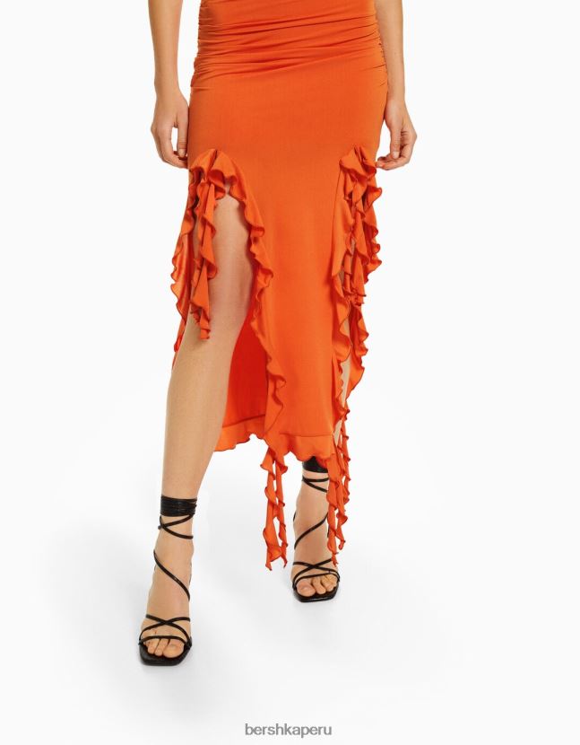 naranja Bershka mujer vestido largo con hombros descubiertos y volantes 806J6B32