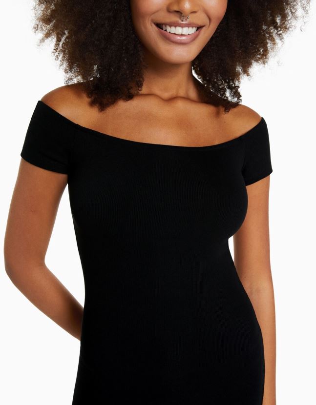 negro Bershka mujer mini vestido de manga corta con hombros descubiertos 806J6B203