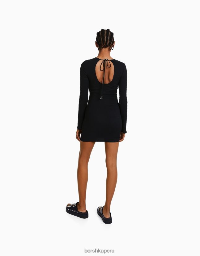 negro Bershka mujer mini vestido de manga larga con abertura en la espalda y lazo 806J6B230