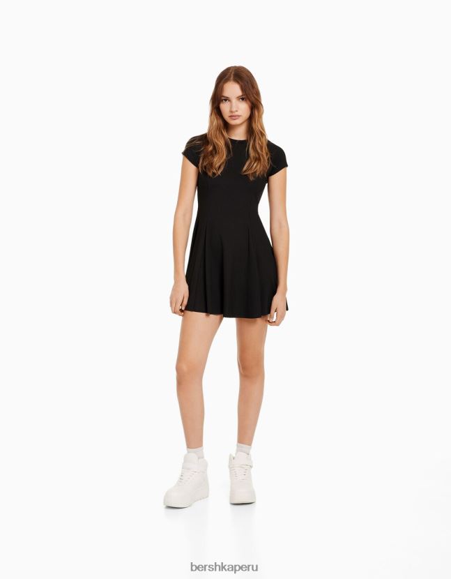 negro Bershka mujer minivestido skater de manga corta 806J6B4106