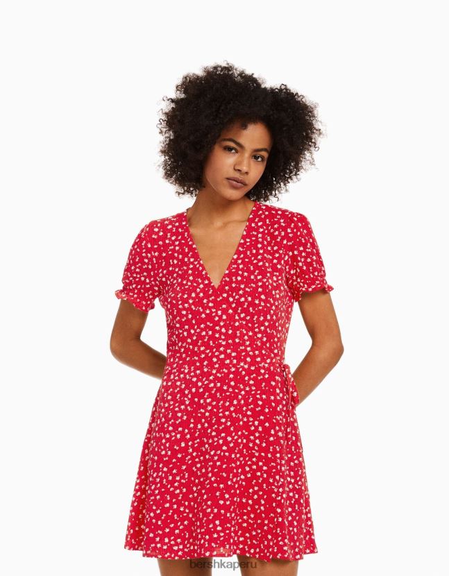 rojo Bershka mujer vestido corto texturizado con estampado floral 806J6B279