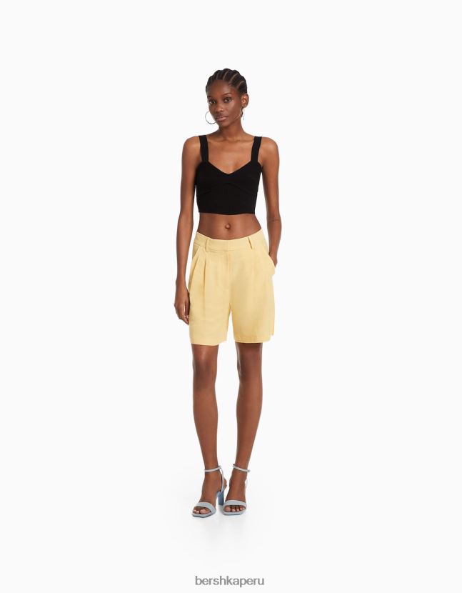 beige Bershka mujer bermudas de vestir de tejido rústico 806J6B1687