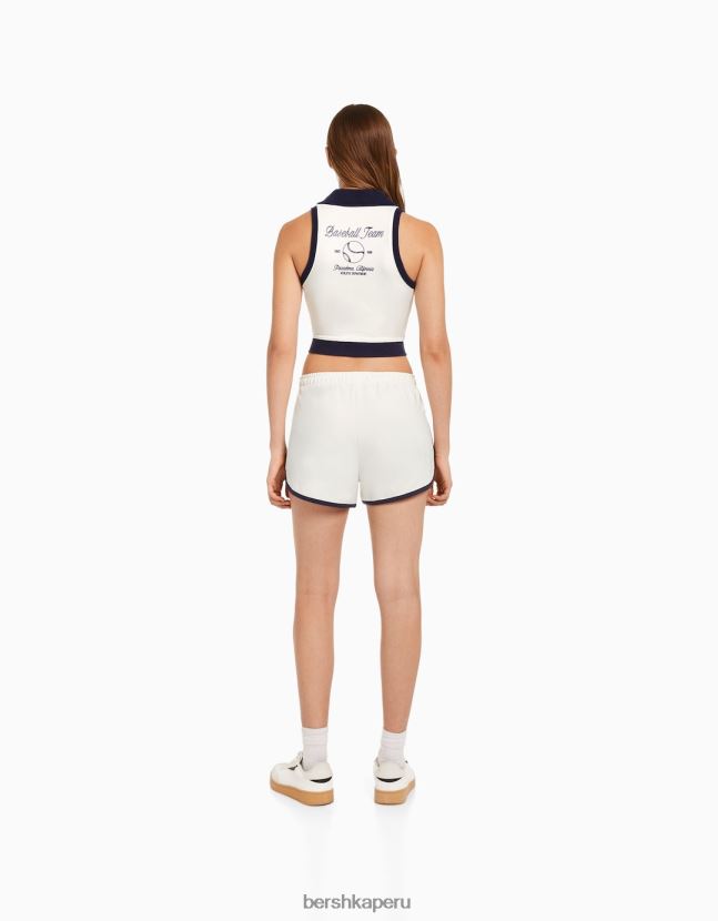 crema Bershka mujer shorts de felpa estampados con ribetes 806J6B1721