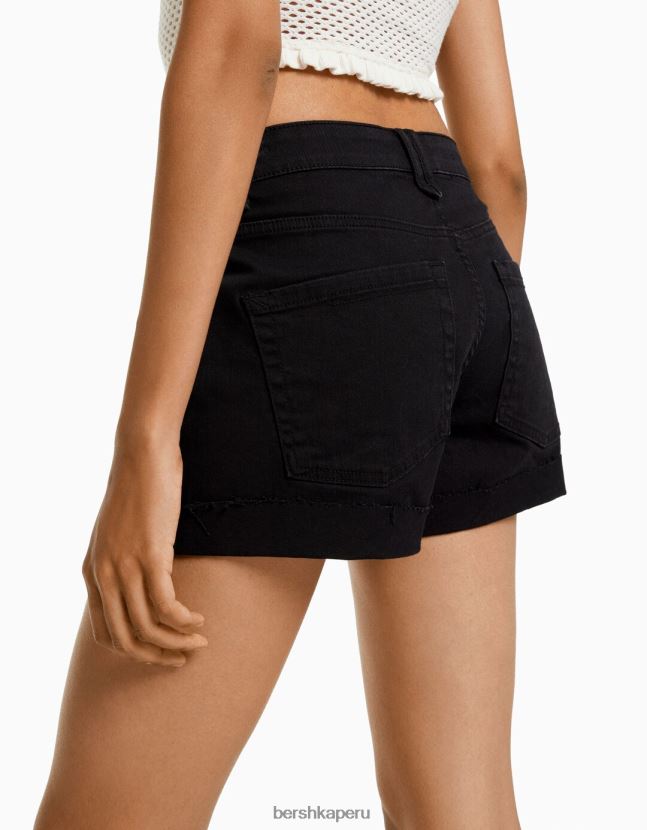 negro Bershka mujer shorts de sarga confort con dobladillos vueltos 806J6B1695