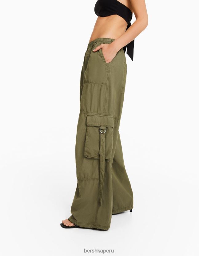 caqui Bershka mujer pantalones cargo de pulpo de sarga 806J6B1329