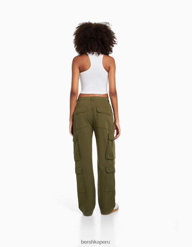 caqui Bershka mujer pantalones cargo de sarga ajustables con múltiples bolsillos 806J6B1322