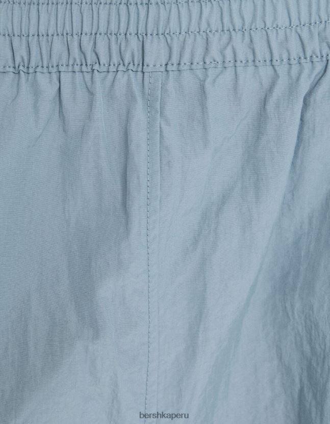 gris oscuro Bershka mujer pantalones de chándal cargo de nailon con bolsillos 806J6B1337