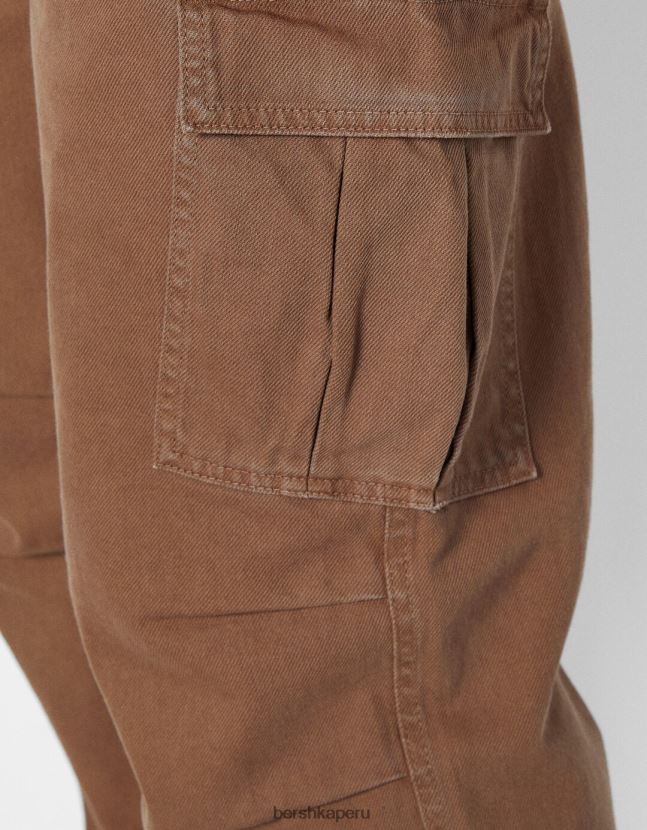 marrón Bershka mujer jeans cargo con paracaídas 806J6B1388