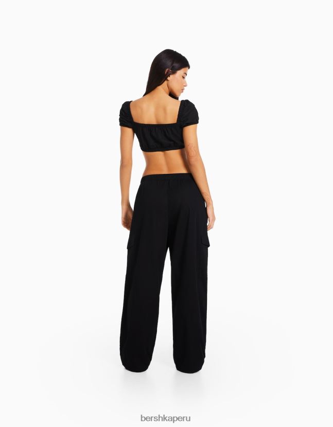 negro Bershka mujer vaqueros cargo con corte globo ancho 806J6B1338