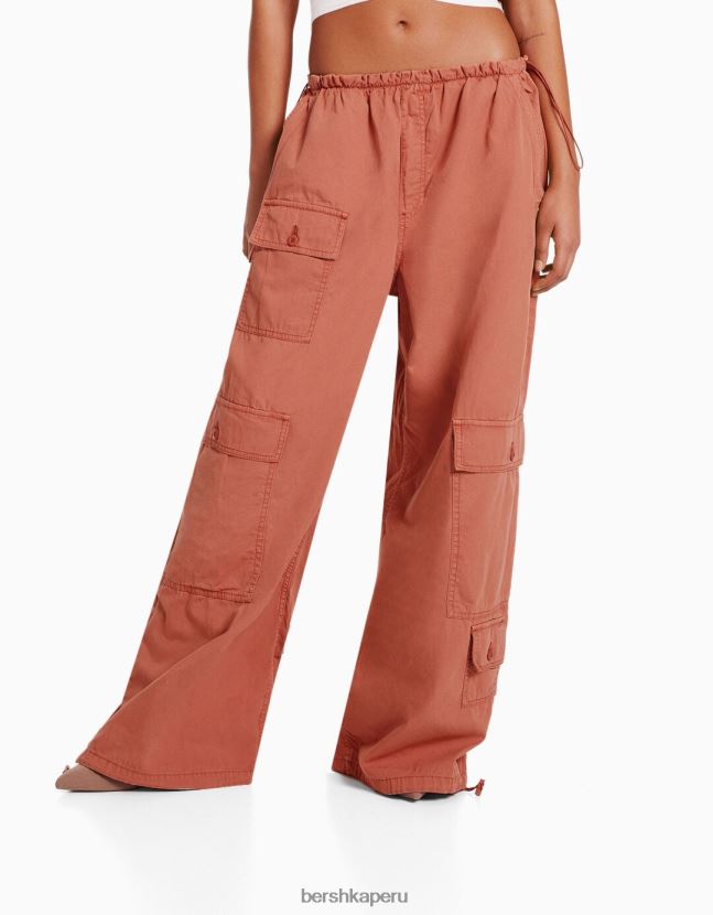 rosa Bershka mujer pantalones de paracaídas de carga 806J6B1301