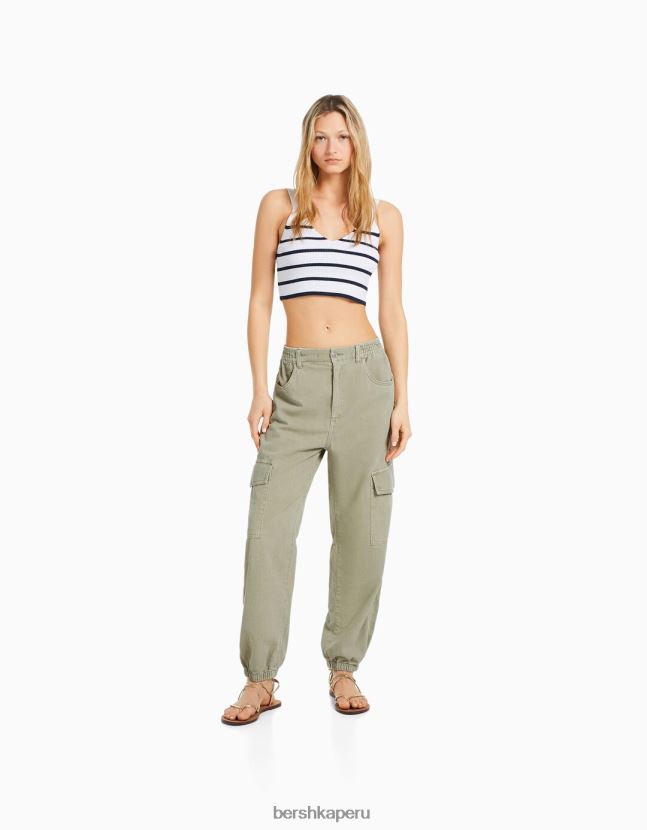 verde Bershka mujer joggers de algodón con cintura fruncida y bolsillos 806J6B1344