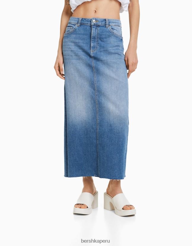 lavado azul Bershka mujer falda larga de mezclilla con ajuste relajado 806J6B1615