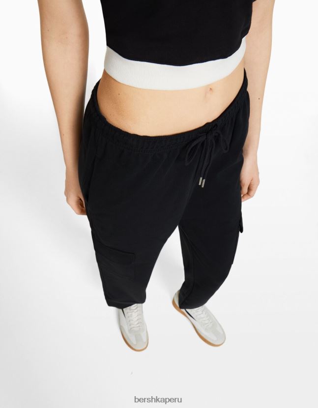 gris oscuro Bershka mujer pantalones deportivos con bolsillos 806J6B1483
