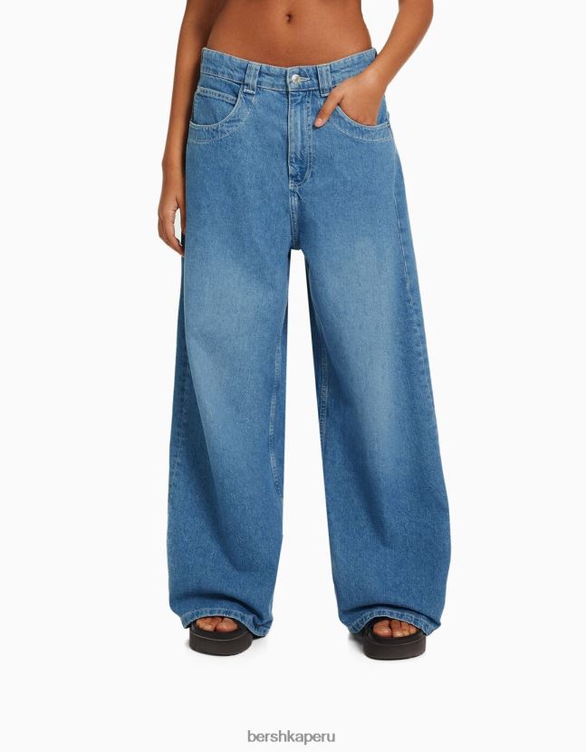 azul claro Bershka mujer jeans súper holgados de los años 90 806J6B1500