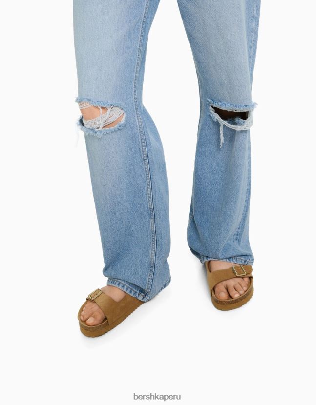 azul claro Bershka mujer vaqueros anchos de los 90 con rotos 806J6B1488