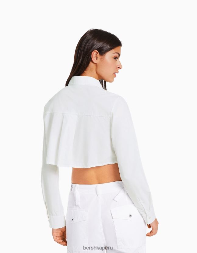 blanco Bershka mujer camisa cropped de manga larga con detalle de macramé 806J6B922