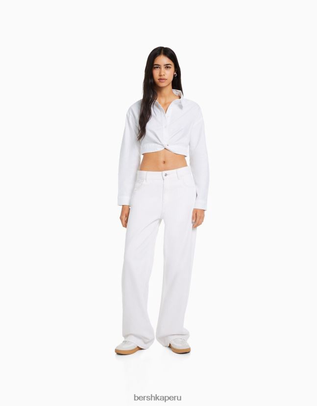 blanco Bershka mujer camisa de manga larga con detalle cruzado en la parte delantera 806J6B920