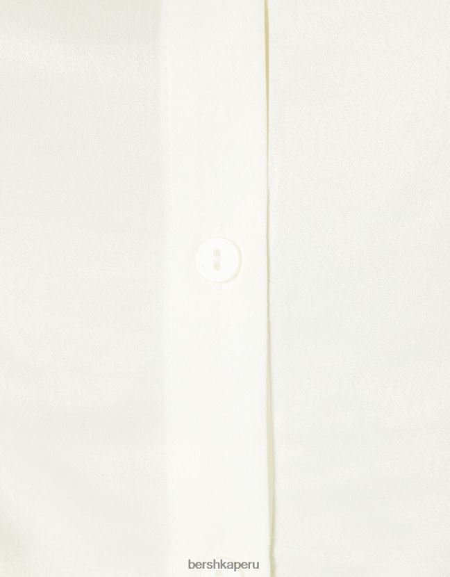 crema Bershka mujer camisa corta ajustada de manga larga 806J6B924