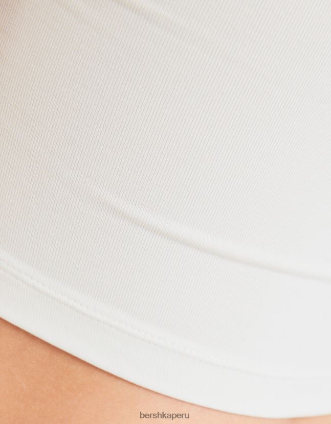 blanquecino Bershka mujer top corto asimétrico con tirantes 806J6B748