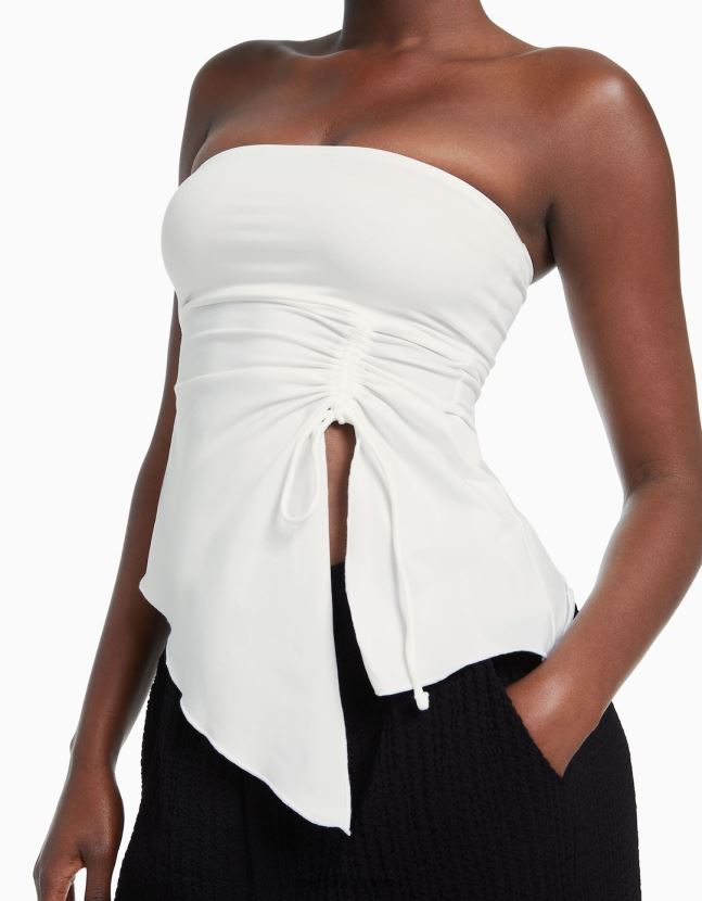 crema Bershka mujer top bandeau con detalle fruncido 806J6B704