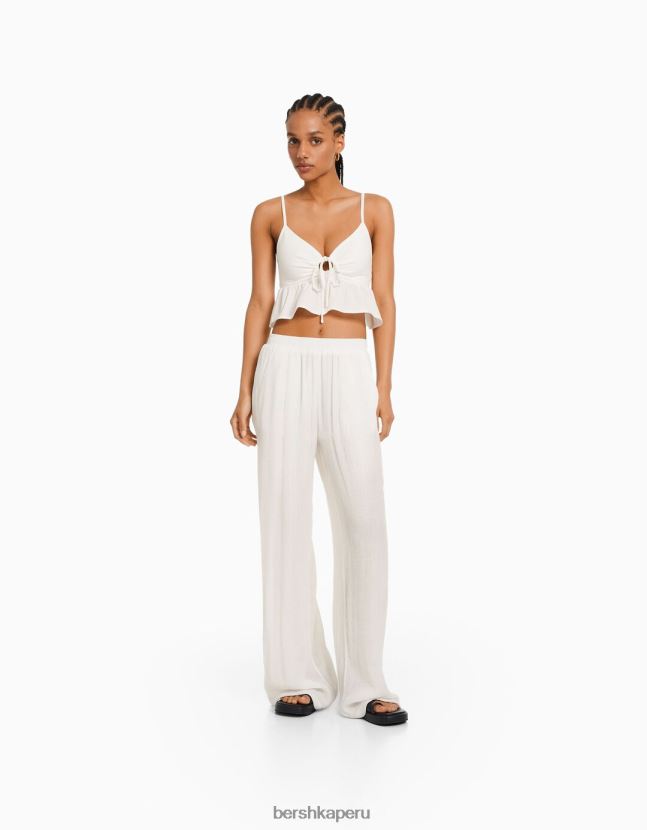crema Bershka mujer top corto con peplum y tiras 806J6B791