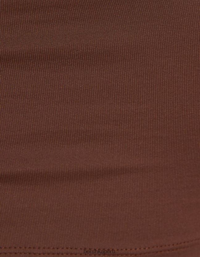 marrón Bershka mujer top corto asimétrico con tirantes 806J6B749