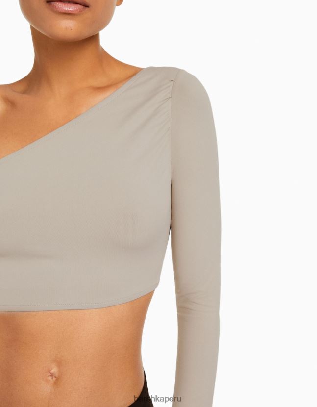 arena Bershka mujer camiseta asimétrica de manga larga 806J6B383