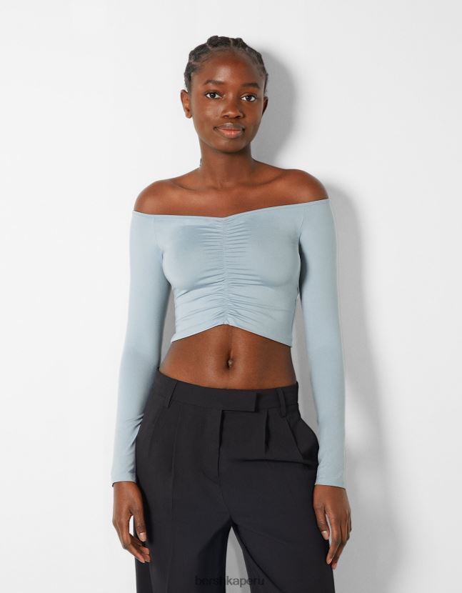 azul claro Bershka mujer camiseta de manga larga con hombros descubiertos y detalle fruncido 806J6B566
