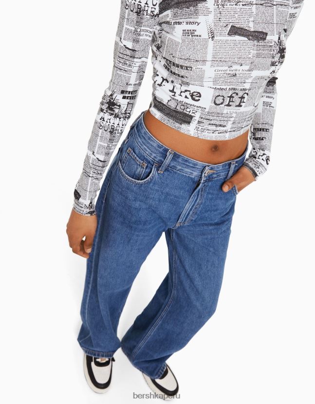 blanco Bershka mujer camiseta de manga larga con estampado 806J6B614