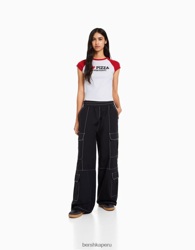 blanco Bershka mujer camiseta estampada con mangas raglán cortas 806J6B386