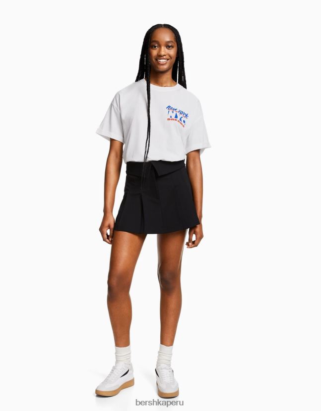 blanquecino Bershka mujer camiseta de manga corta con estampado 806J6B404