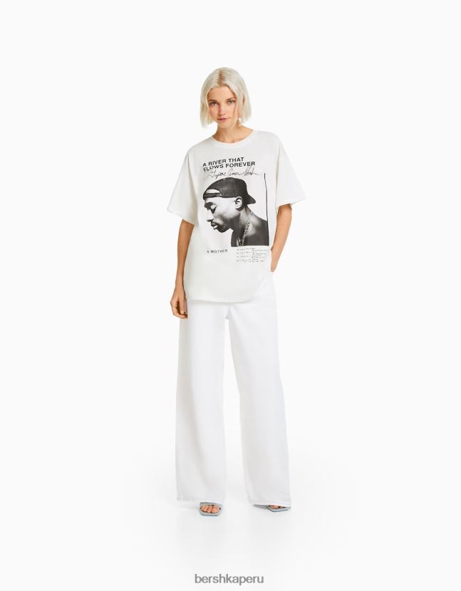 blanquecino Bershka mujer camiseta de manga corta con estampado de tupac 806J6B342