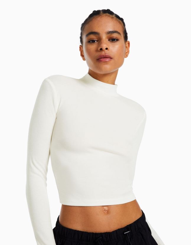 blanquecino Bershka mujer camiseta de manga larga con cuello alto 806J6B407