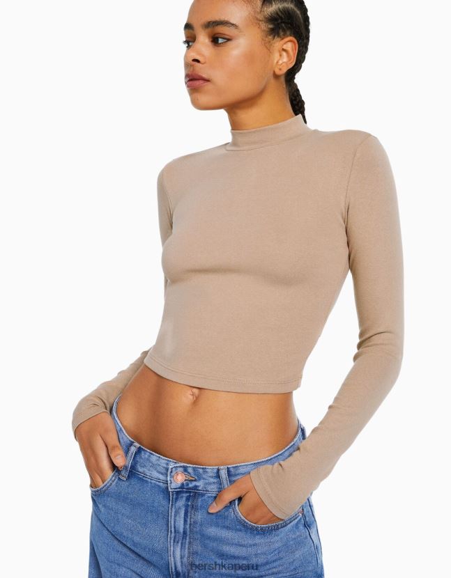 camello Bershka mujer camiseta de manga larga con cuello alto 806J6B411