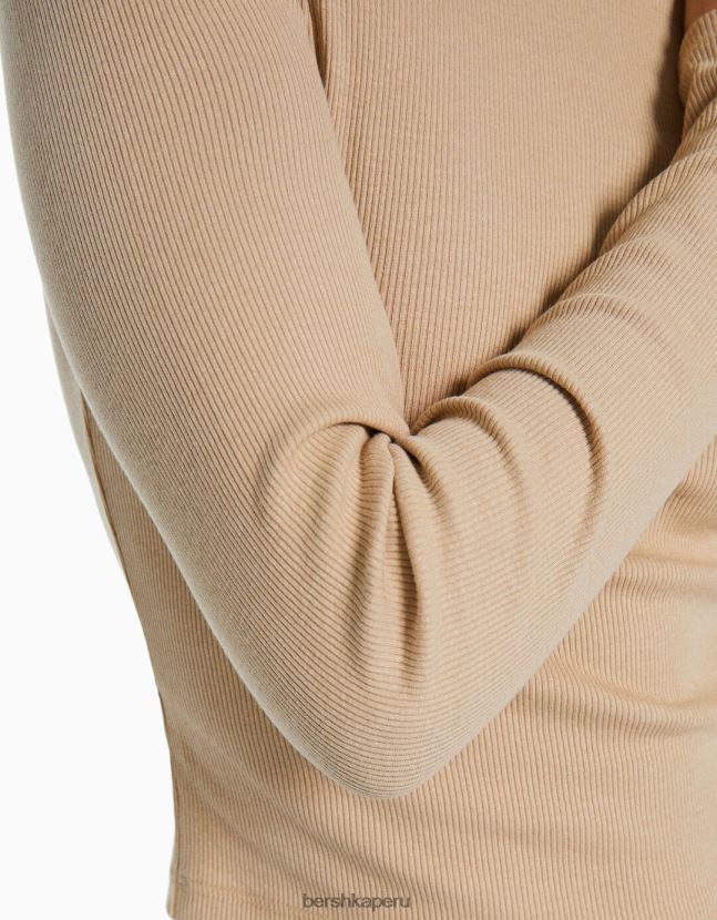 camello Bershka mujer camiseta de manga larga de canalé 806J6B576