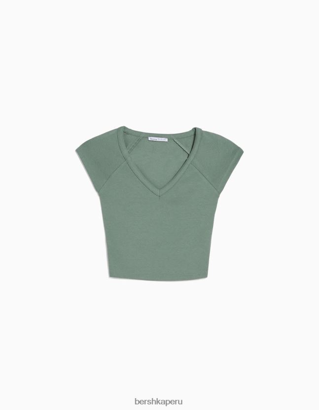 caqui Bershka mujer camiseta corta ajustada con cuello en V y manga raglán 806J6B369