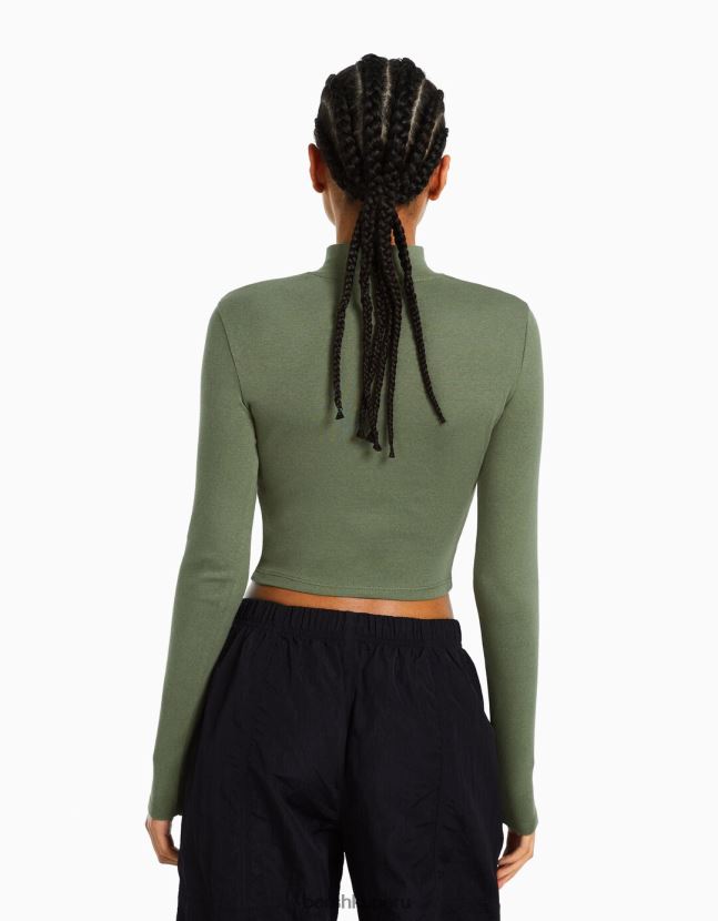 caqui Bershka mujer camiseta de manga larga con cuello alto 806J6B410